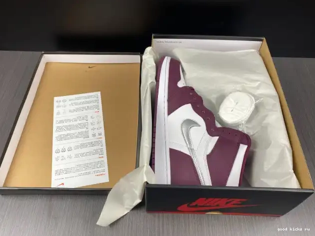 555088-611 High Jordan Bordeaux 1 OG Air 0623